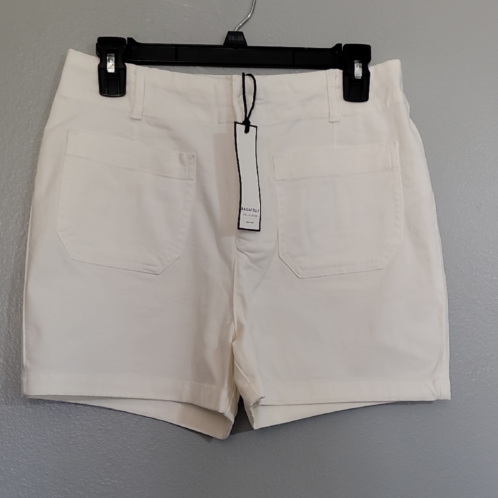 Bagatelle Woman's Shorts NWT size 10